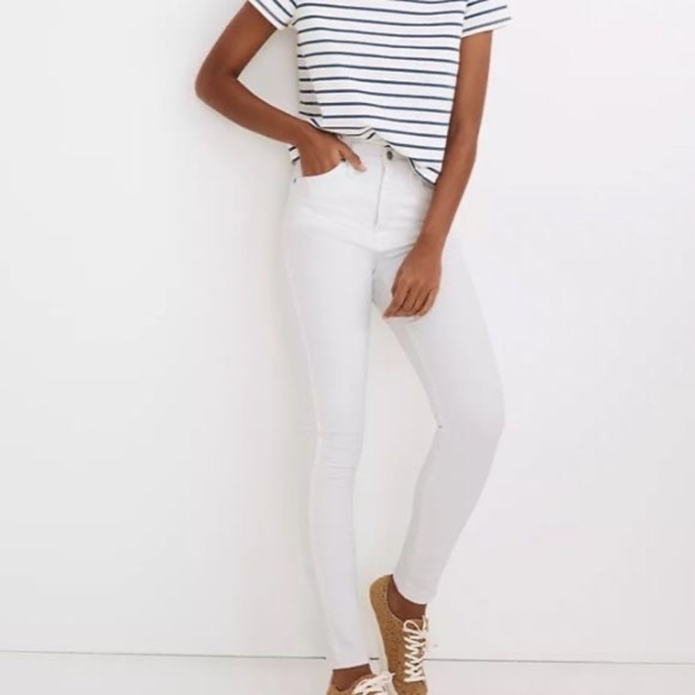 Madewell 9” high rise skinny jeans. Size 27 tall. Like new, only wore once! 💓